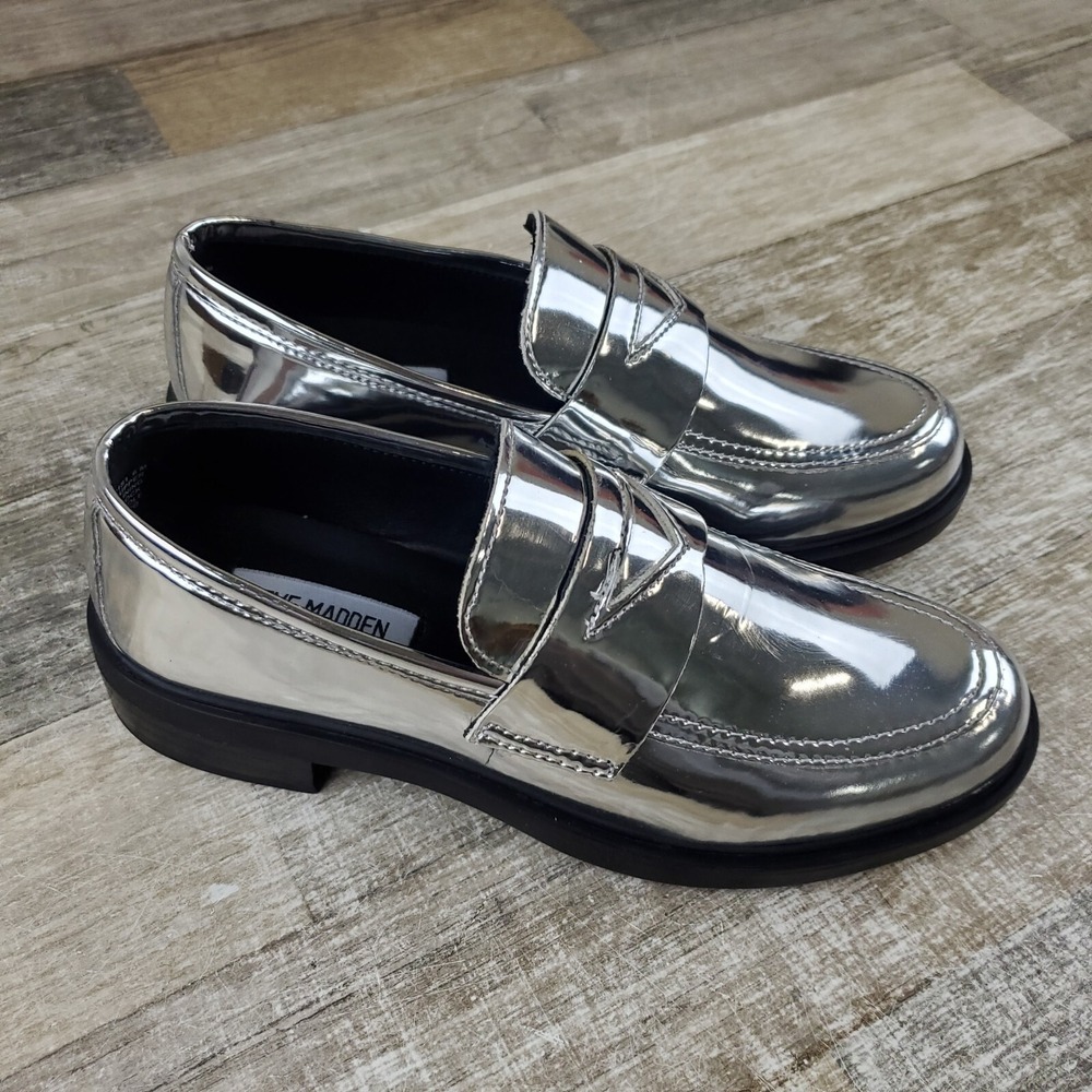 Steve Madden Leif Loafer Shoes Womens Sz 6 Silver Slip On Formal Casual